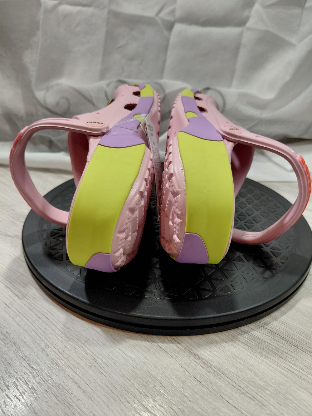 NWT Classic Crocs Patrick Star Themed Clog Limited Edition SIZE W9 M7 - Picture 9 of 15